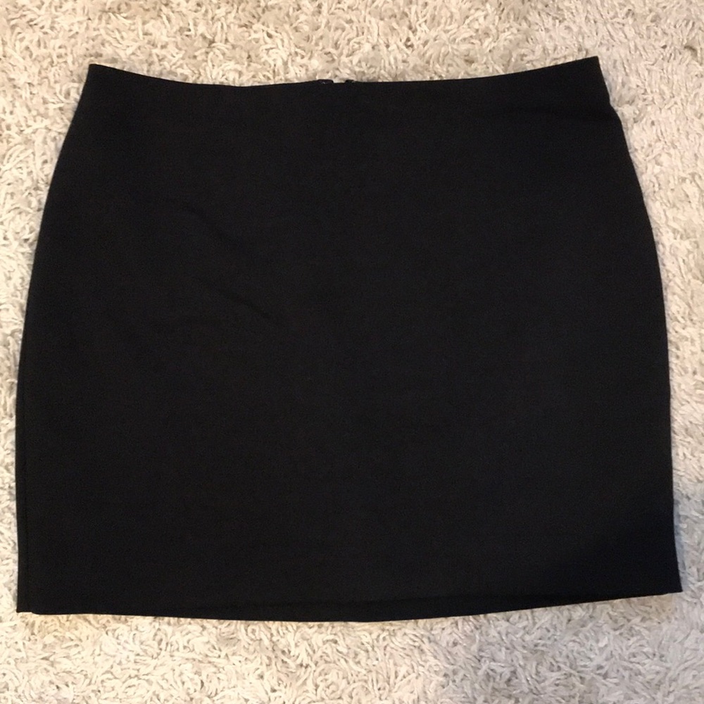 Black pencil skirt